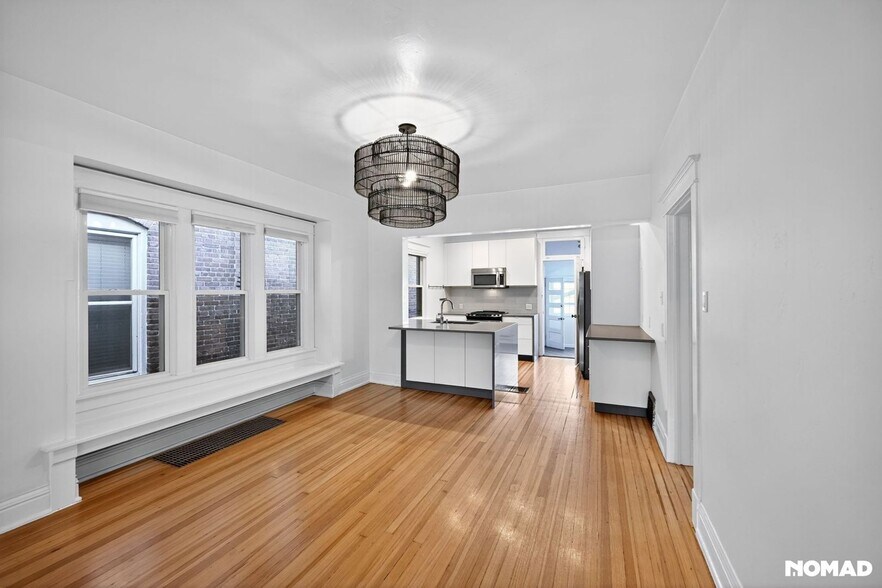 Building Photo - 115 S Pennsylvania St