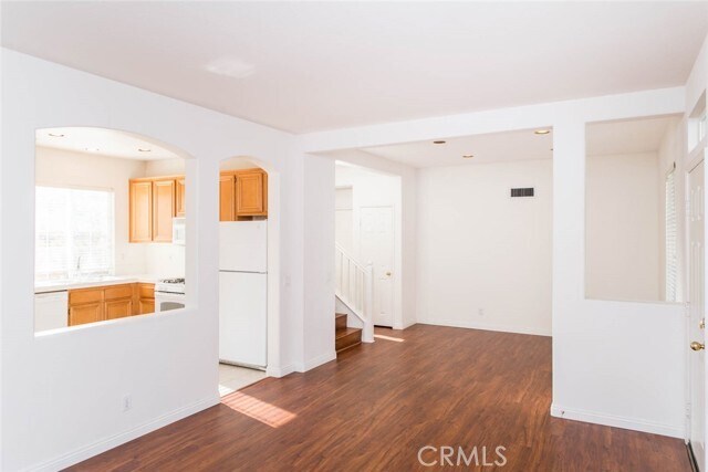 Building Photo - 124 Cherrybrook Ln