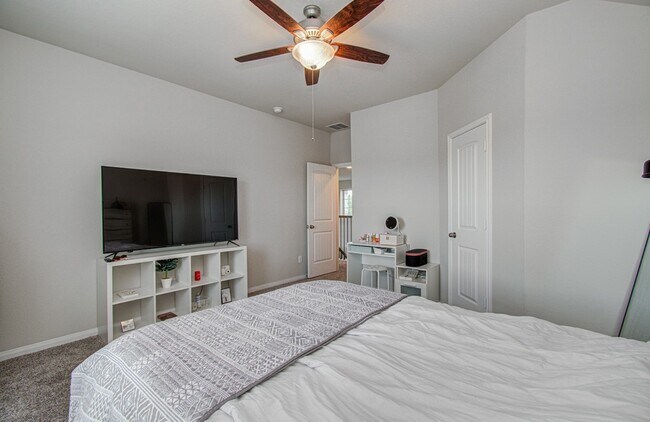 Building Photo - 2202 Anzio Ct