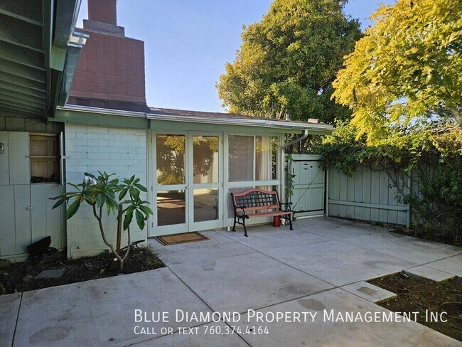 Building Photo - 259 Santa Clara Dr