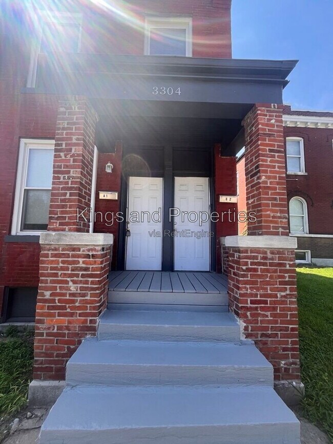 Building Photo - 3304 Utah St
