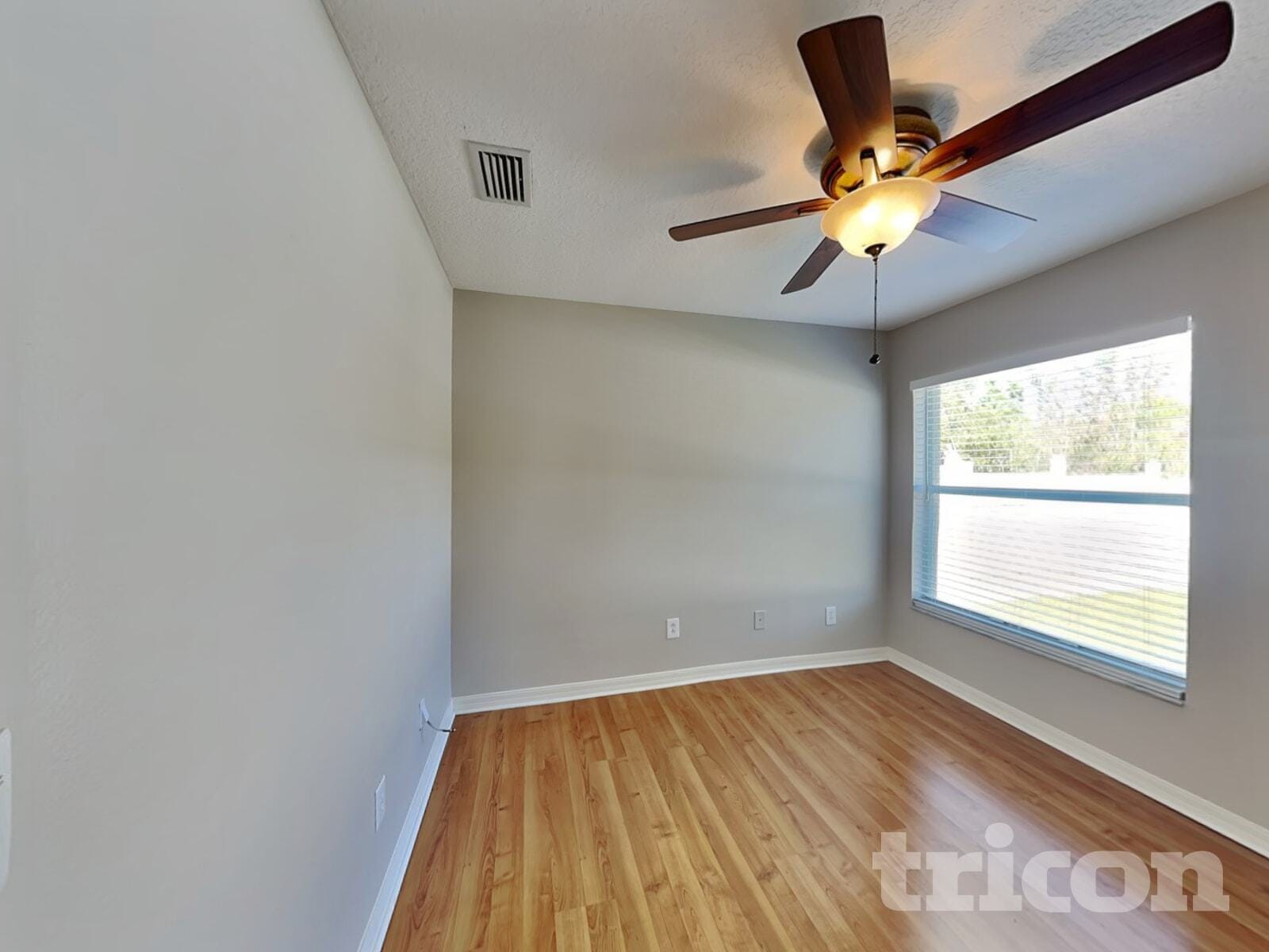 Building Photo - 30843 Birdhouse Dr