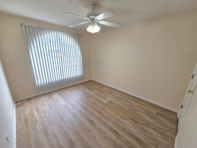 Building Photo - 776 Pearl Sand Dr