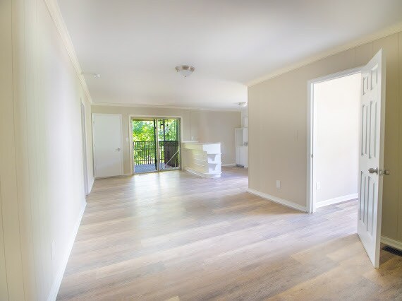 Building Photo - 524 55th St