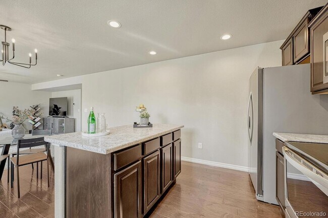 Building Photo - 10871 Saco Dr