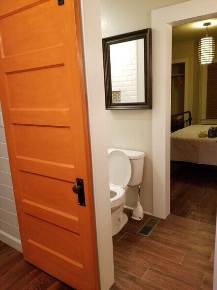 Building Photo - 104 Dawson St