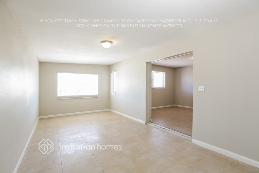 Building Photo - 3221 E Captain Dreyfus Ave