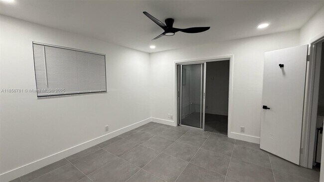 Building Photo - 315 N 26th Ave