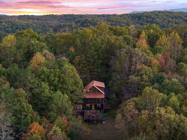 Building Photo - 150 Arrow Way