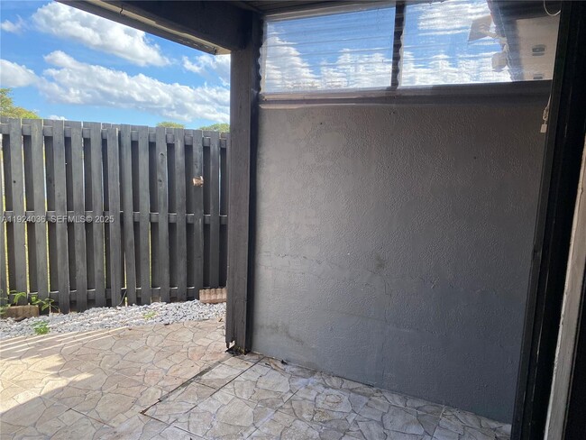 Building Photo - 4841 SW 152nd Ct