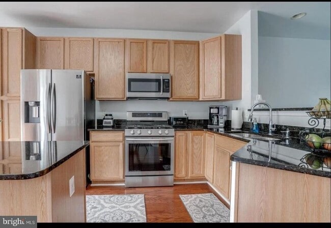 Primary Photo - 12878 Wishing Well Way