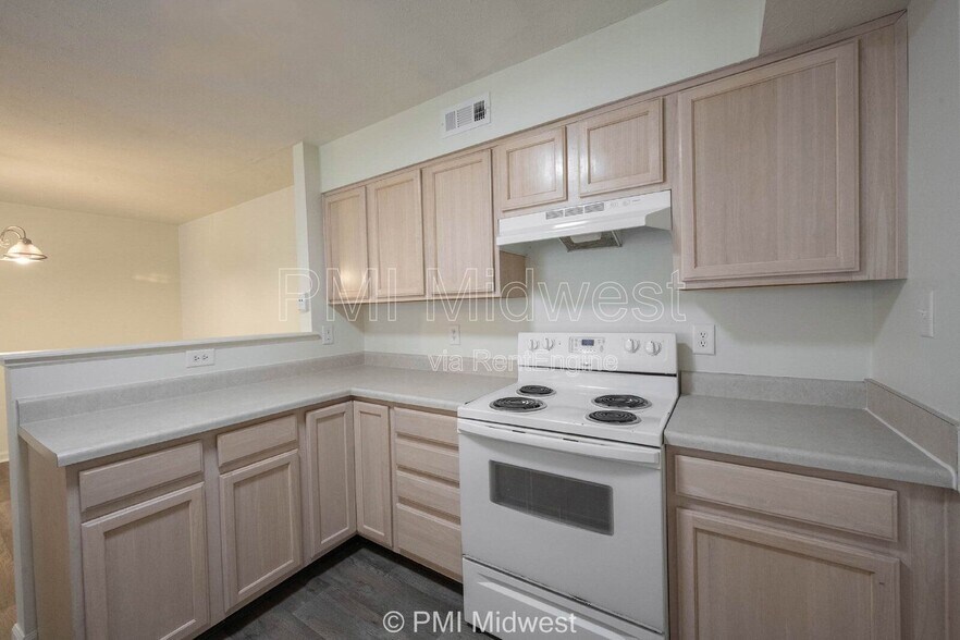 Building Photo - 3070 Wildcat Ln