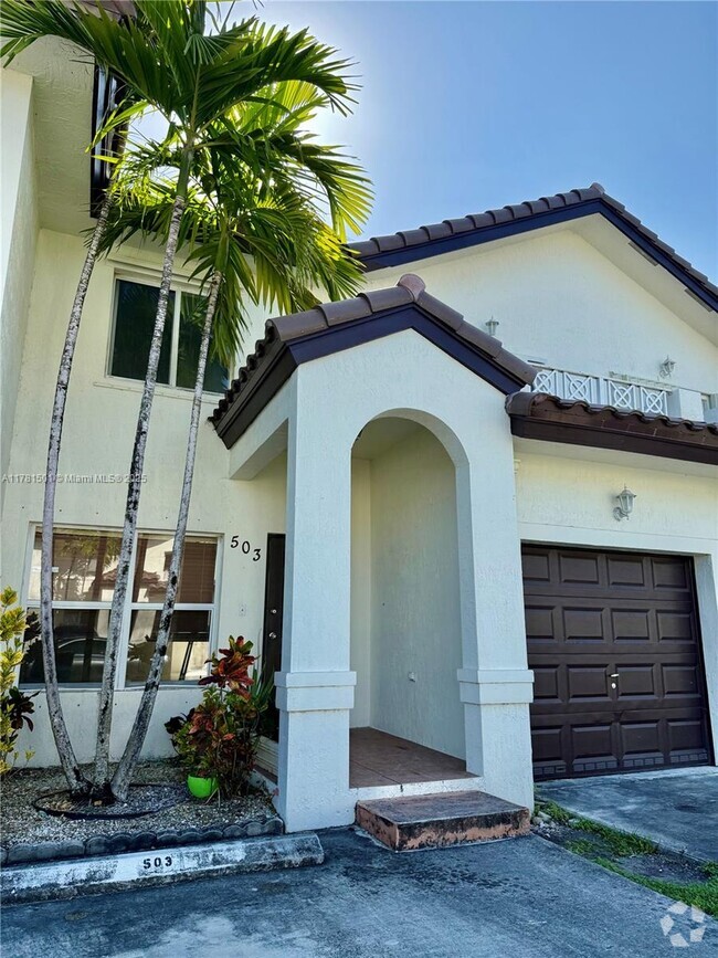 Building Photo - 8803 NW 109th Pl