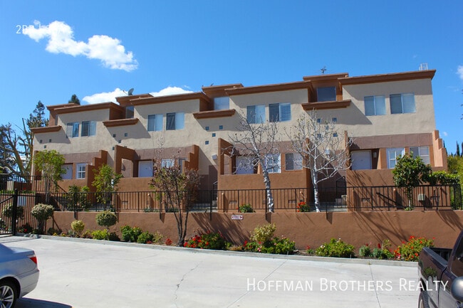 Building Photo - 22321 Victory Blvd