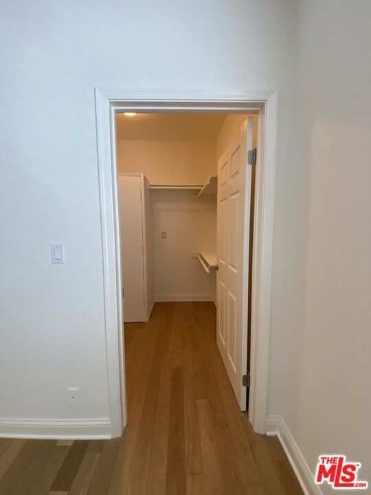 Building Photo - 125 S Elm Dr