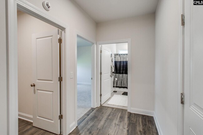Building Photo - 551 Wild Ginger Lp