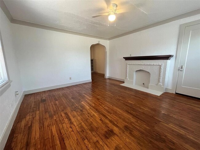 Building Photo - 1116 NW 29th St