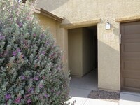 Building Photo - 145 E Mnr Vw Rd