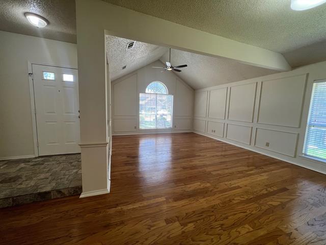 Building Photo - 4913 Portrait Ln
