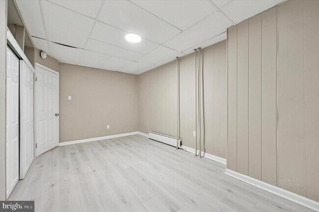 Primary Photo - 2110 Orthodox St