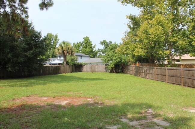 Building Photo - 15808 Spring Crest Cir