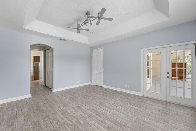 Building Photo - 11224 Tangerine Blvd