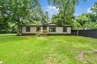 Building Photo - 11023 Forrest Valley Dr