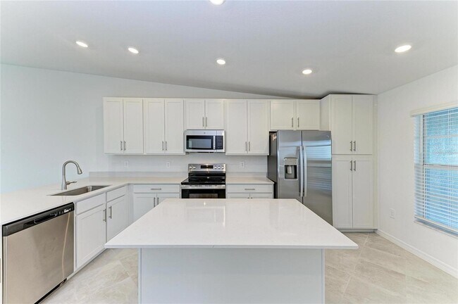 Building Photo - 19015 Scallop Lp