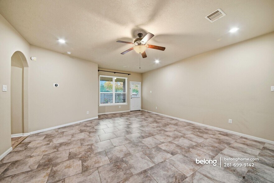 Building Photo - 20702 Sommerset Branch Ct