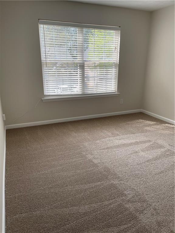 Building Photo - 160 Village Trce