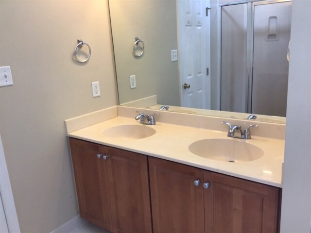 Building Photo - 15 Golden Grove Ln