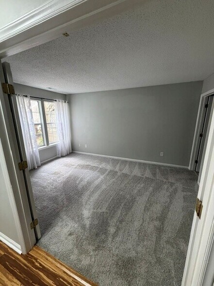 Building Photo - 6039 Gray Gate Ln
