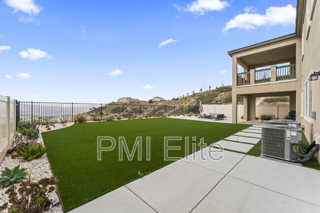 Building Photo - 28649 Windbreak Tr