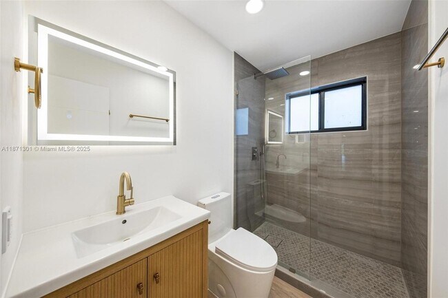 Building Photo - 7401 Miami View Dr