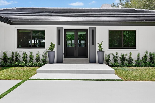 Building Photo - 7865 SW 183rd Terrace