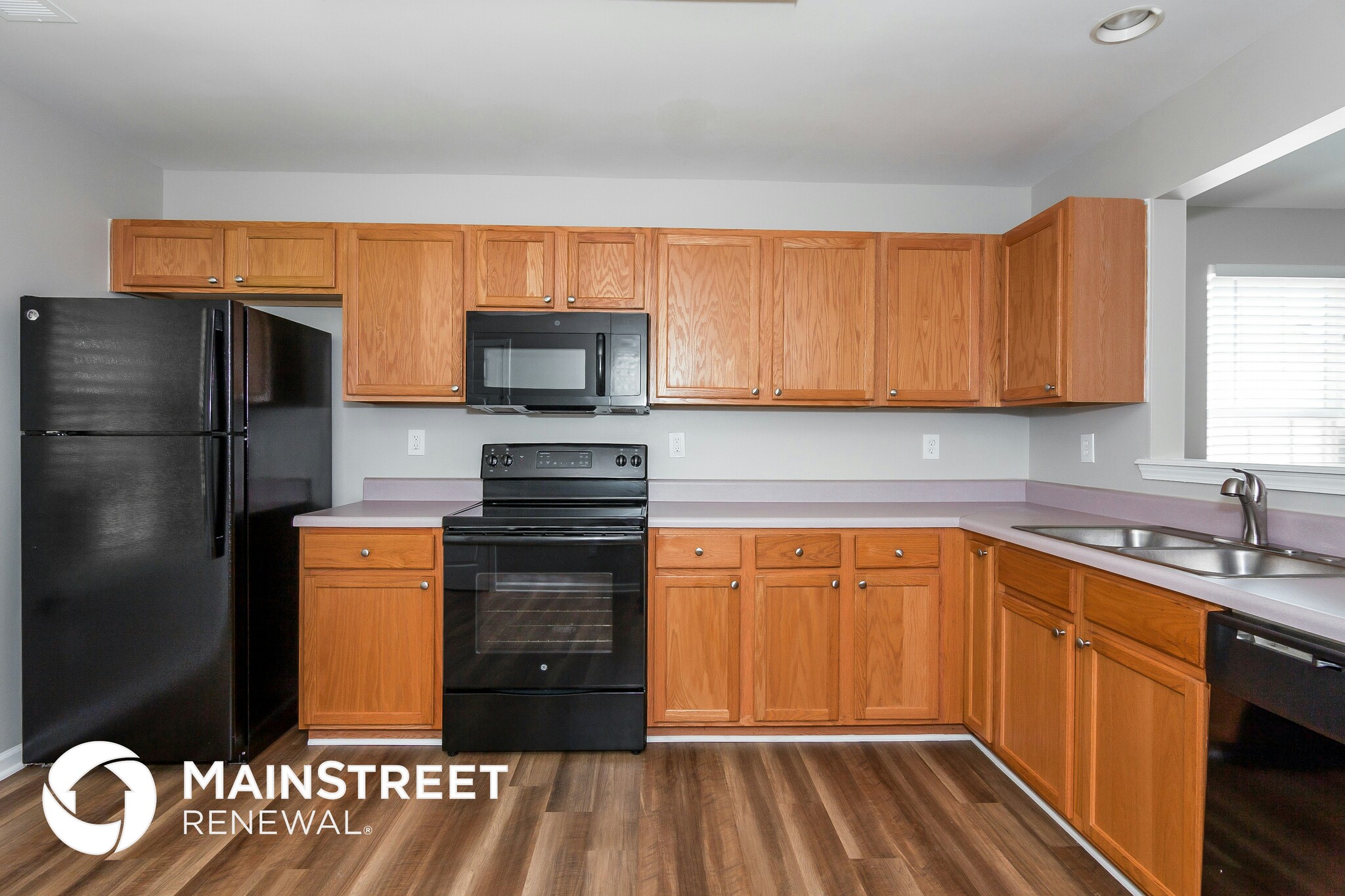 Building Photo - 1208 McAllister Dr