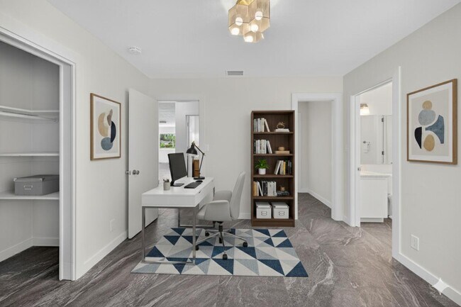 Building Photo - 4442 Sea Grape Dr