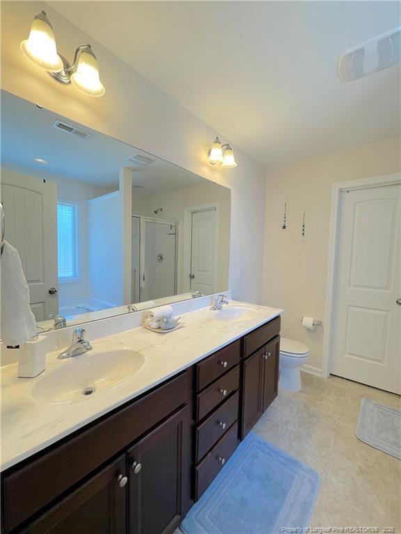 Building Photo - 347 Watchmen Ln