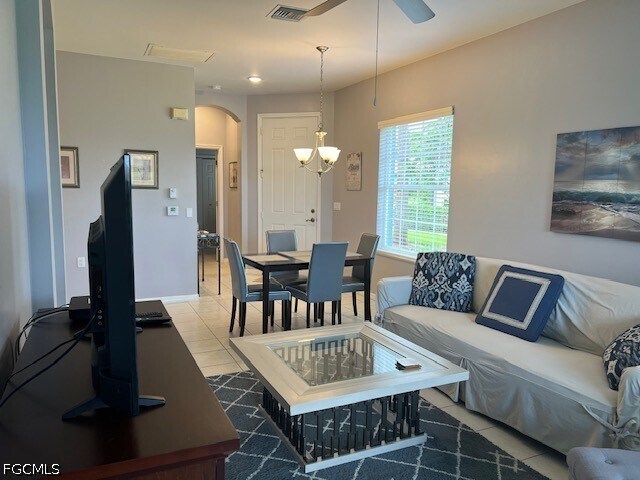 Building Photo - 10541 Diamante Way