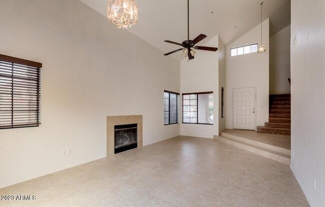 Building Photo - 10351 E Sharon Dr