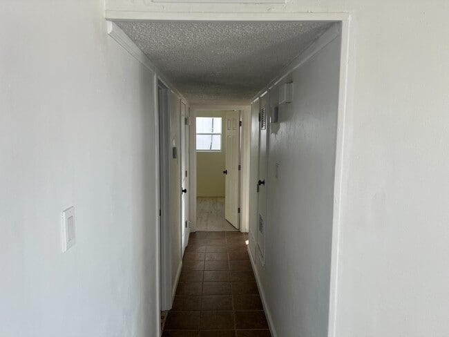 Building Photo - 4101 Parkway Rd