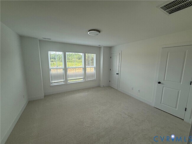 Building Photo - 15374 Oasis Sun Wy