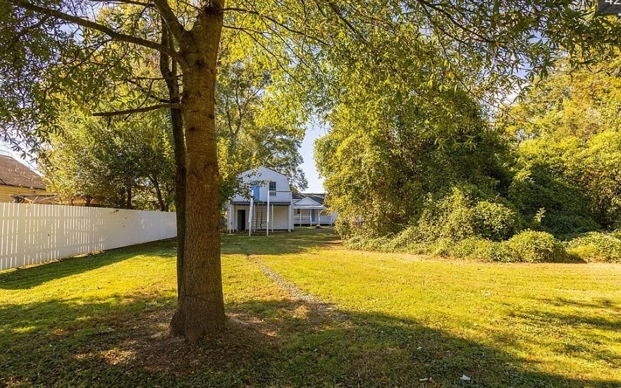 Building Photo - 6103 Hermitage Rd