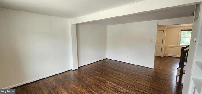 Building Photo - 13592 Bentley Cir