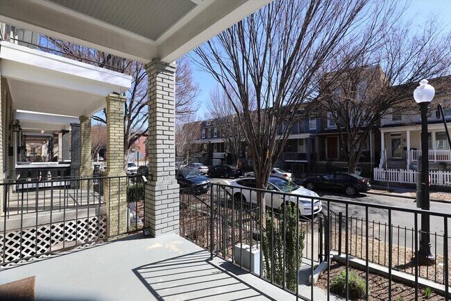 Building Photo - 1108 Orren St NE