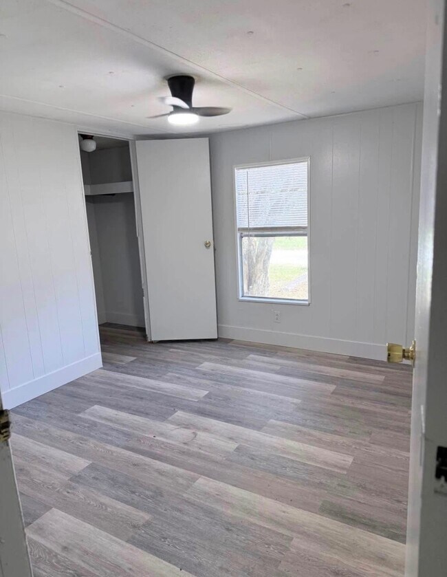 Building Photo - 20504 Spanish Ln
