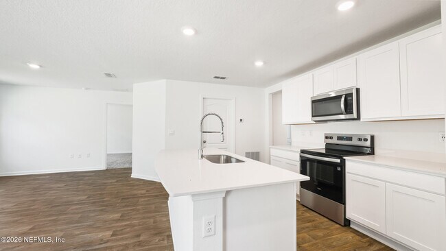 Building Photo - 5441 Hollow Birch Dr