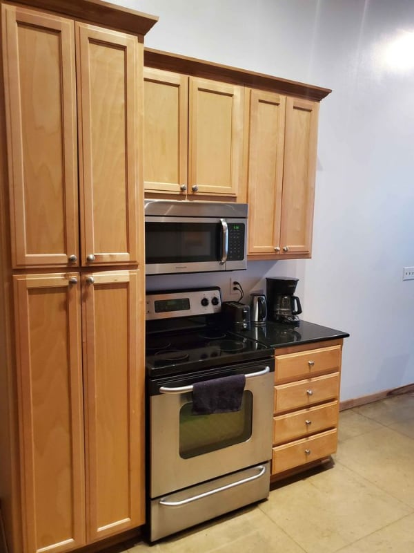 Building Photo - 773 N Water St