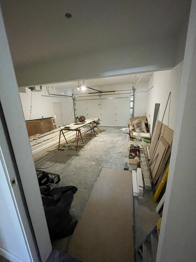 Building Photo - 7442 N Paw St