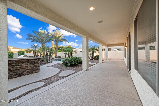 Building Photo - 9707 S 45th Ave